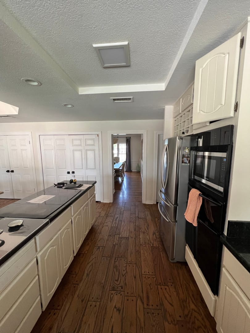 Two-Tone Chef’s Kitchen & Entertaining Island in Peoria, AZ, before photo 2