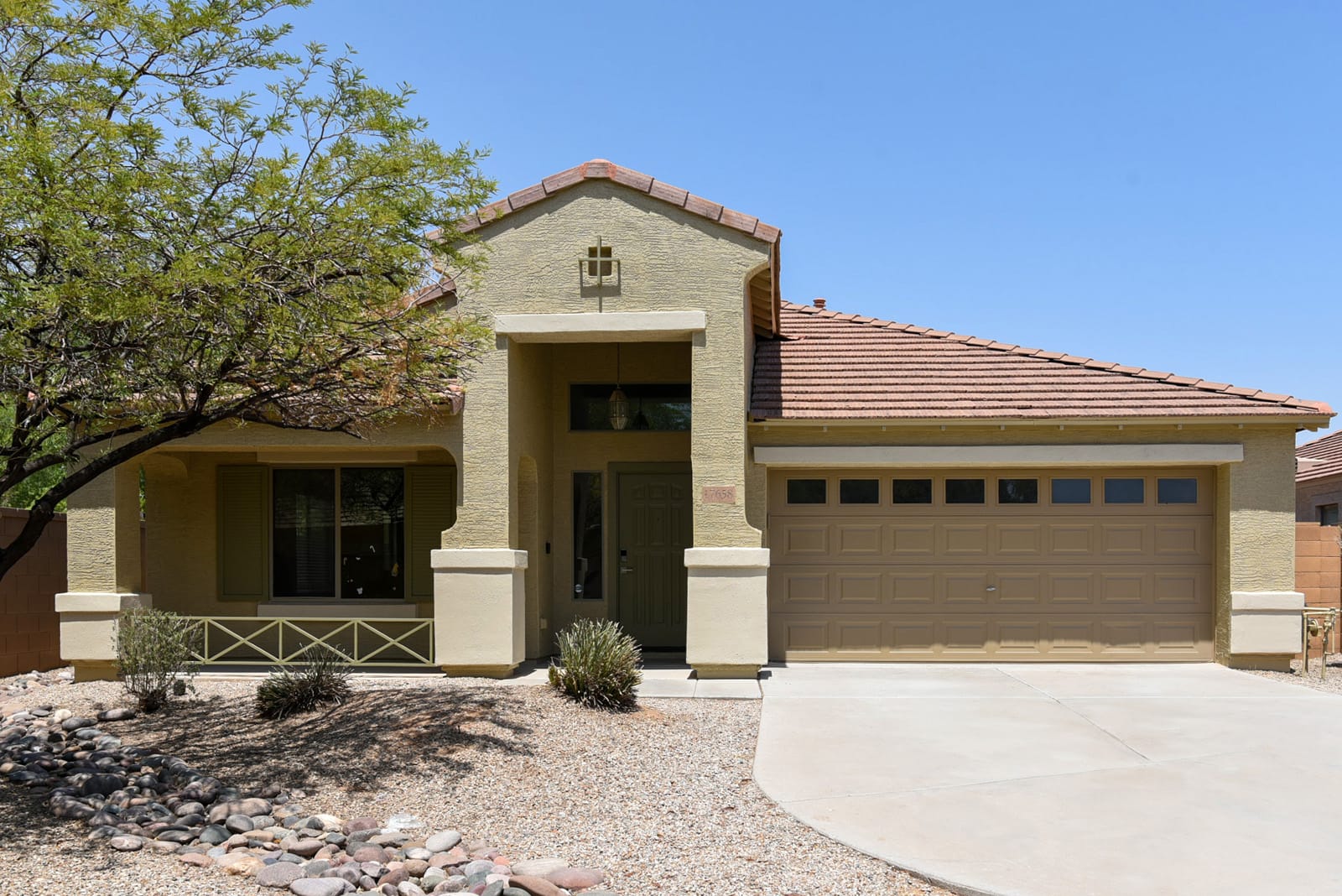 Modern White & Oak Remodel in Surprise, AZ, after photo 9